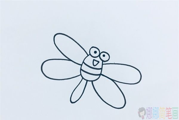 简单的蜻蜓画法,蜻蜓儿童简笔画-3