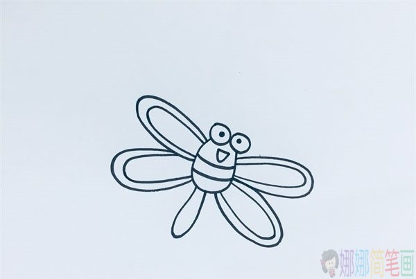 简单的蜻蜓画法,蜻蜓儿童简笔画-4