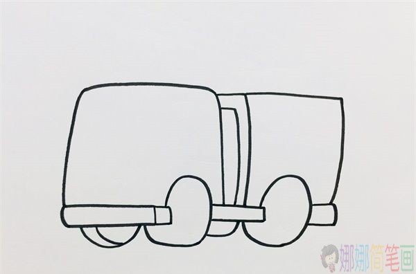 教小朋友画消防车简笔画-2