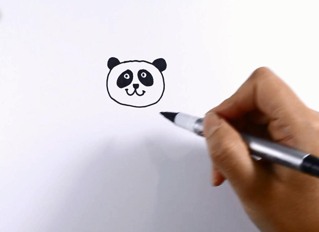 和国宝熊猫比萌儿童简笔画-1