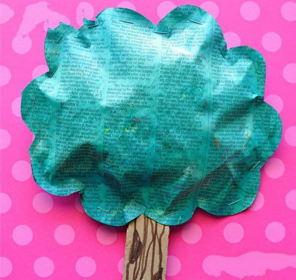 手工报纸大树制作方法-1