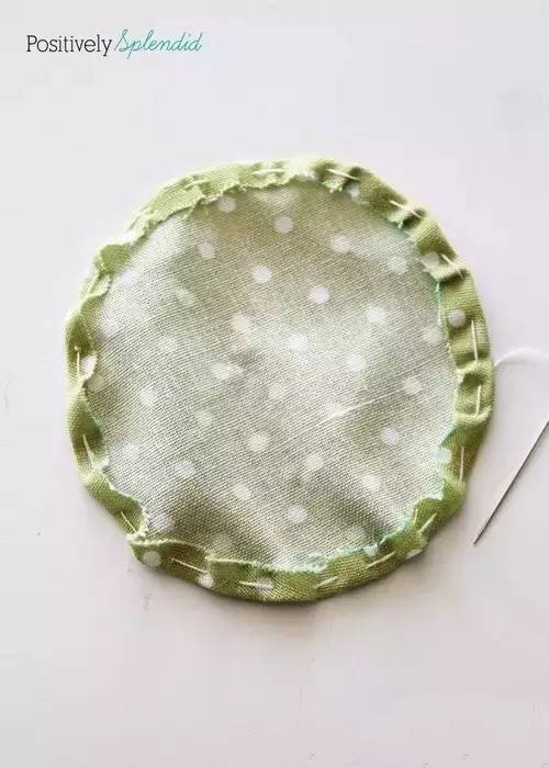 妈妈用碎布头把家装饰得太美了-17