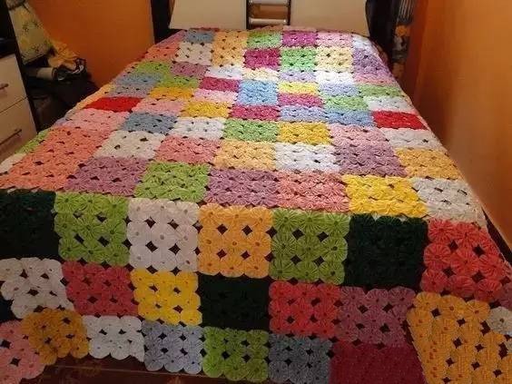 妈妈用碎布头把家装饰得太美了-29