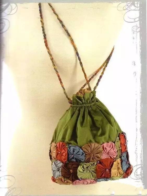 妈妈用碎布头把家装饰得太美了-39